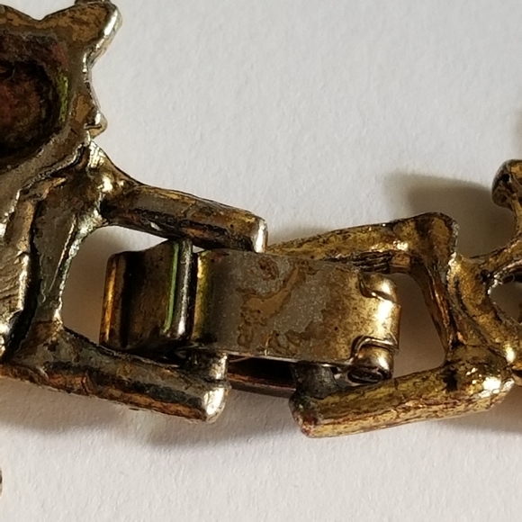 Relisted -Vintage cat bracelet Gold Tone playful kitty BG - Picture 15 of 15
